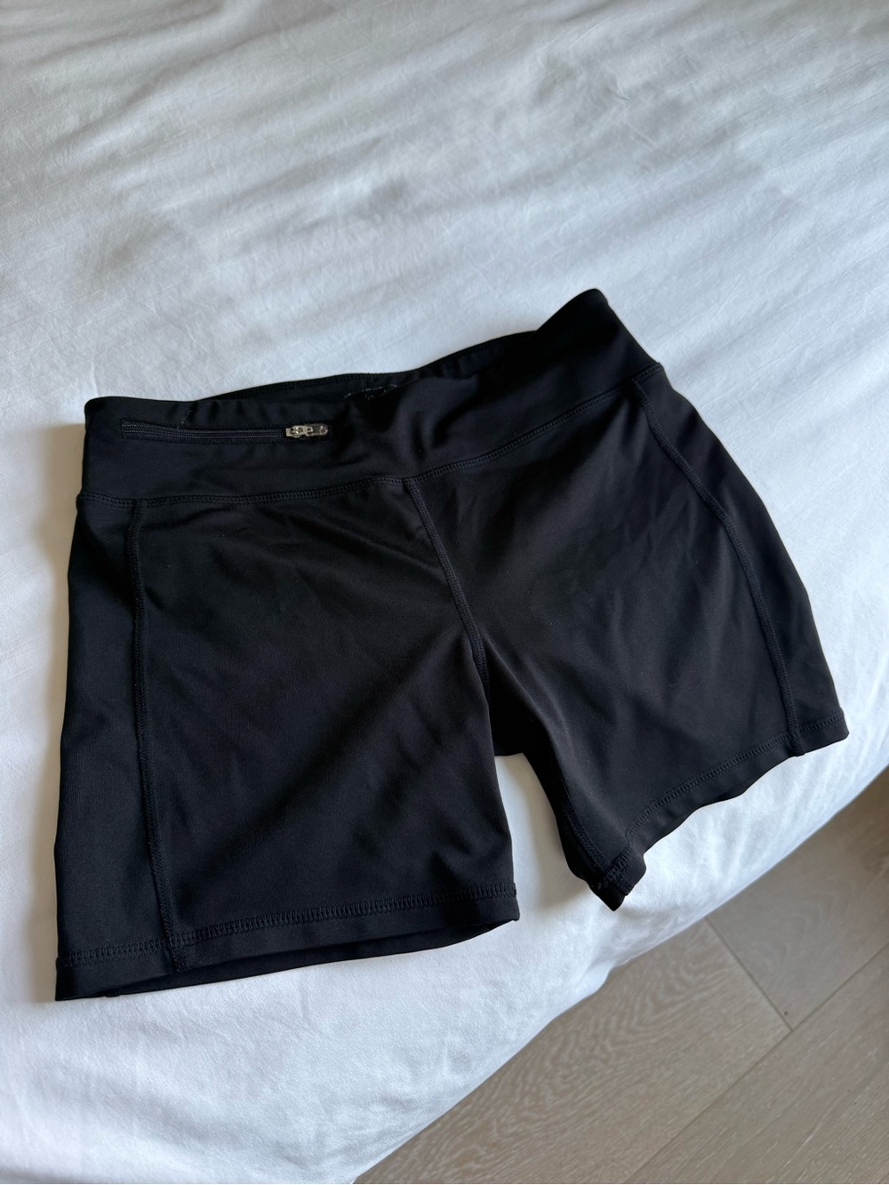 Black Women's Active Shorts - Olselle